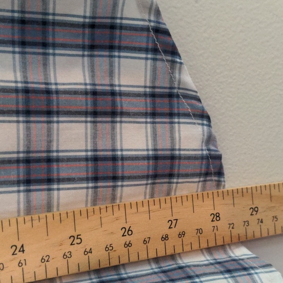St John's Bay Shirt Men's Large Button Down Short Sleeve Plaid White Blue Preppy - Picture 6 of 8